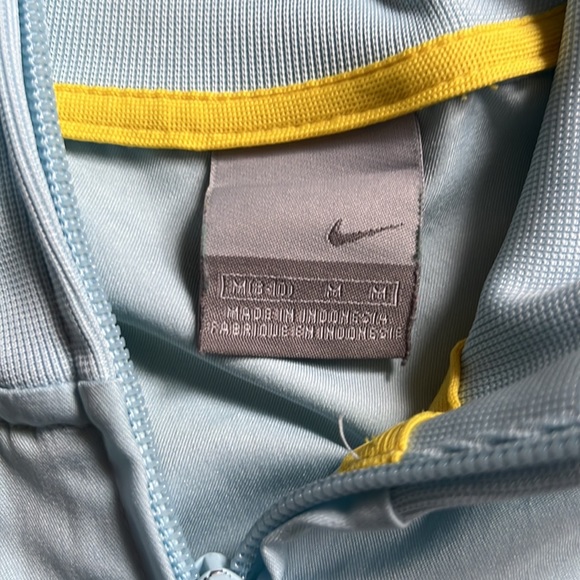 Nike Jacket - Picture 2 of 3
